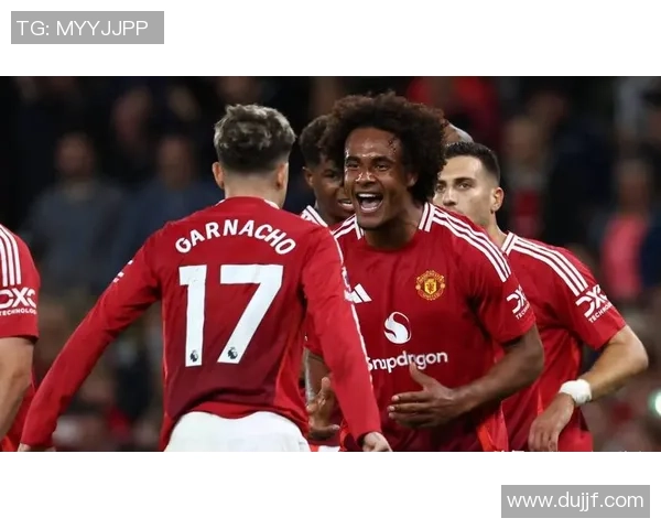 足球明星获奖盛典精彩瞬间回顾与幕后花絮分享 足球明星获奖盛典精彩瞬间回顾与幕后花絮分享