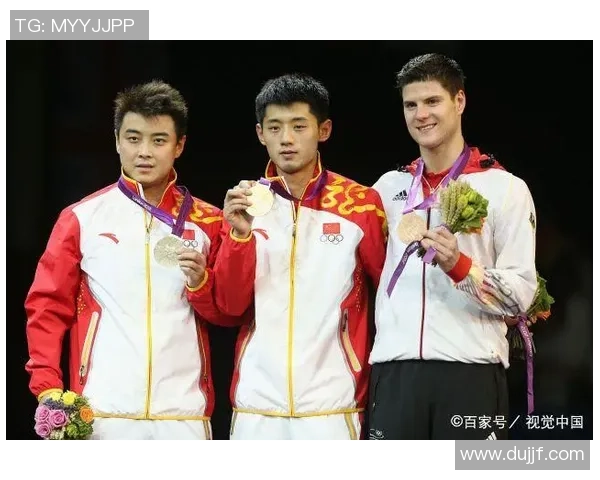 黄磊谈乒乓球生涯回顾与成长历程分享