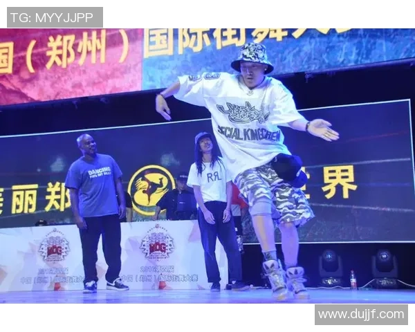 街舞评论：重庆街舞队的整体压制得失