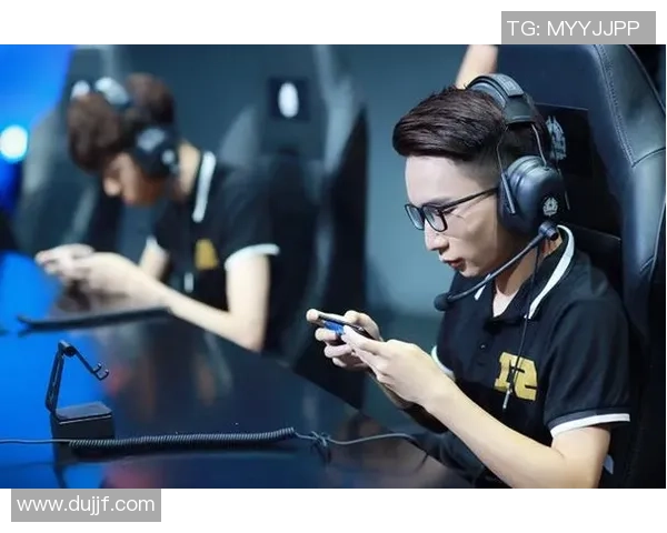 冠军杯特别报道：RNG的逆袭之旅